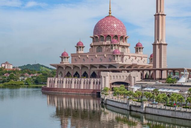 Best of Kuala Lumpur and Langkawi - 7 Days Malaysia Tour Package