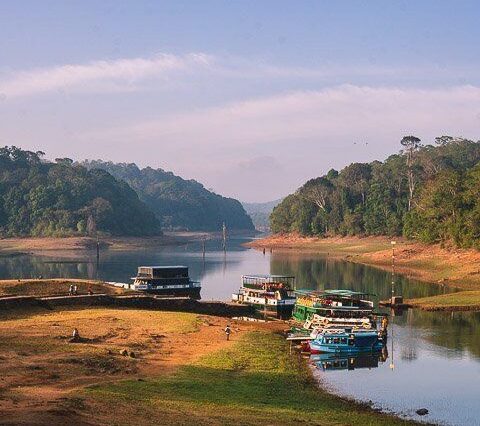 5 Days Captivating Kerala Tour Package