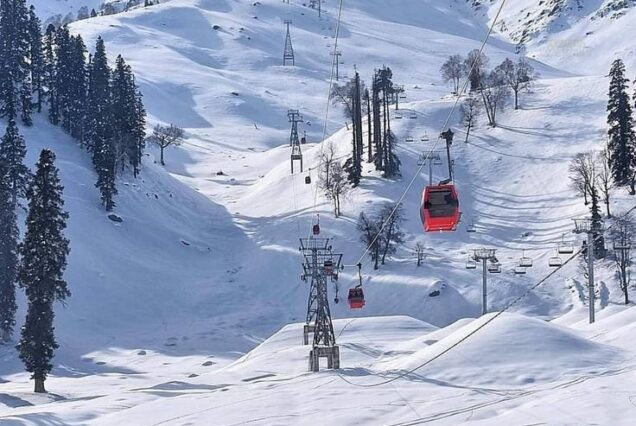 Romantic Escapade to the 3 Jewels of Kashmir.