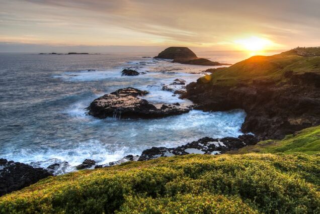 13 Days Grand Australia Tour Package: Cities, Rainforests, and Coastal Adventures