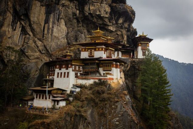 Bhutan Road Trip with Phobjikha Valley