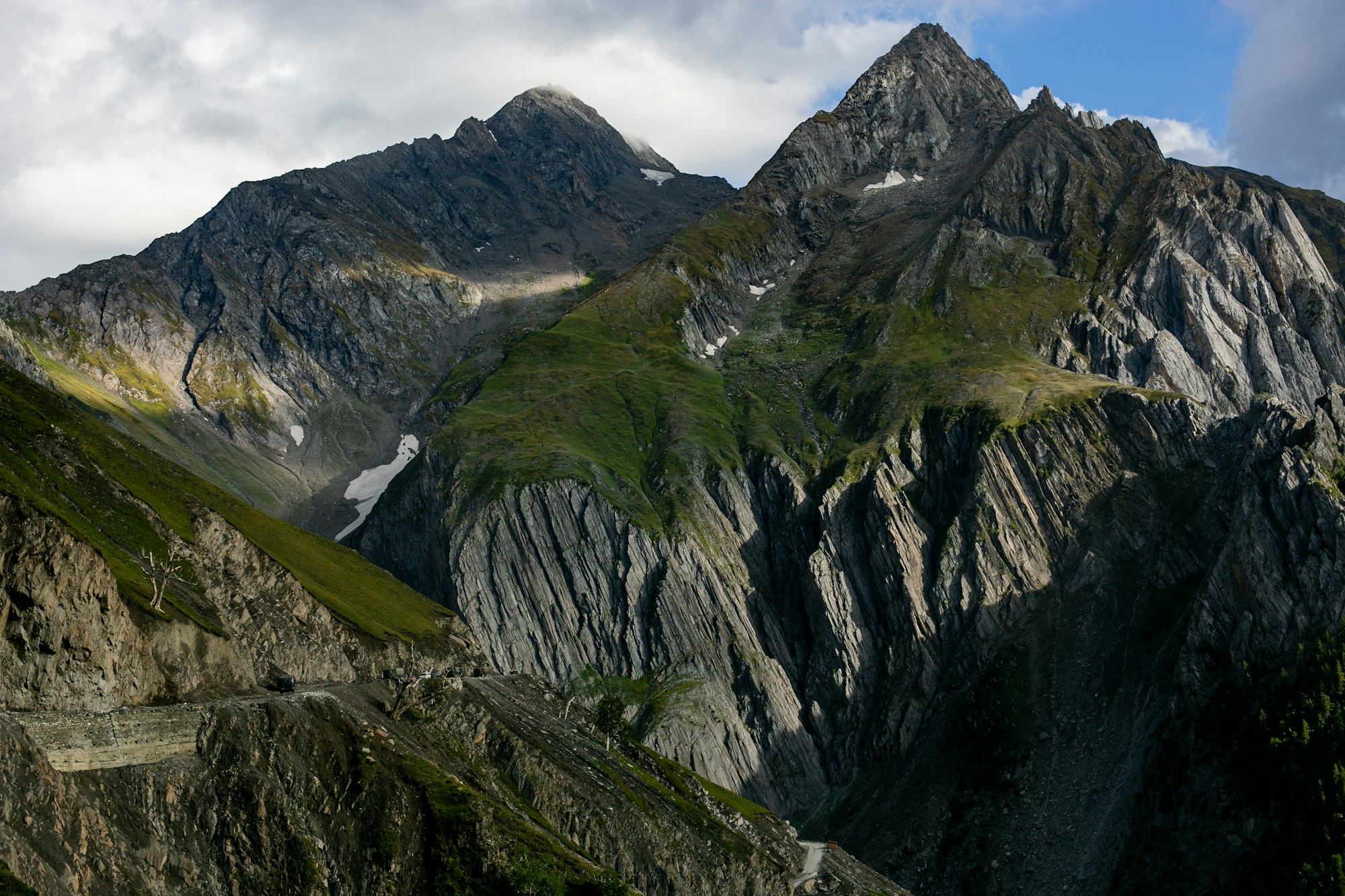Long Winding High pass roads enroute Zero point,Yumthang Valley,Sikkim,India